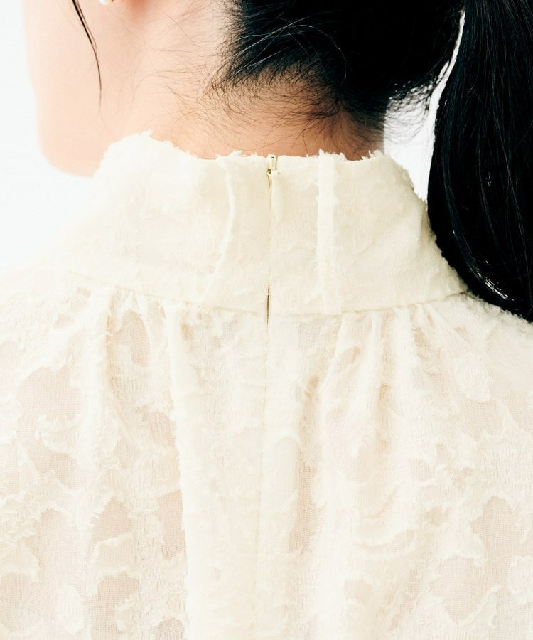 カットジャカード ボウタイブラウス24