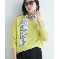 ドライタッチVネックニット