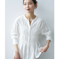 リラックスシャーリングブラウス