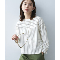 ボートネックブラウス