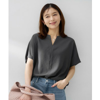 【はっ水/遮熱/セットアップ可】リラクミスト キーVネックブラウス