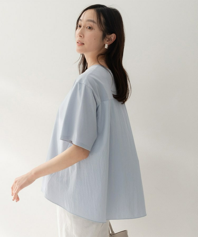 異素材ドッキングプルオーバー