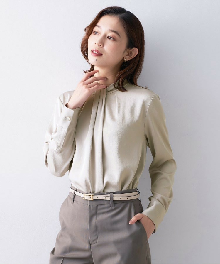 サテンドレープブラウス8