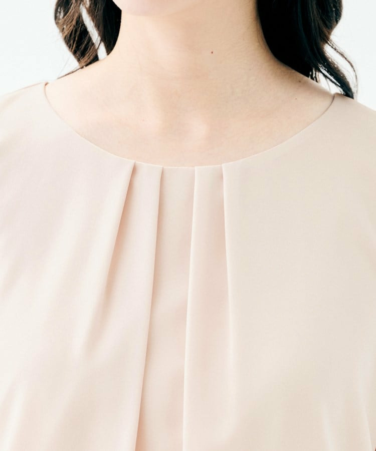 タックブラウス26