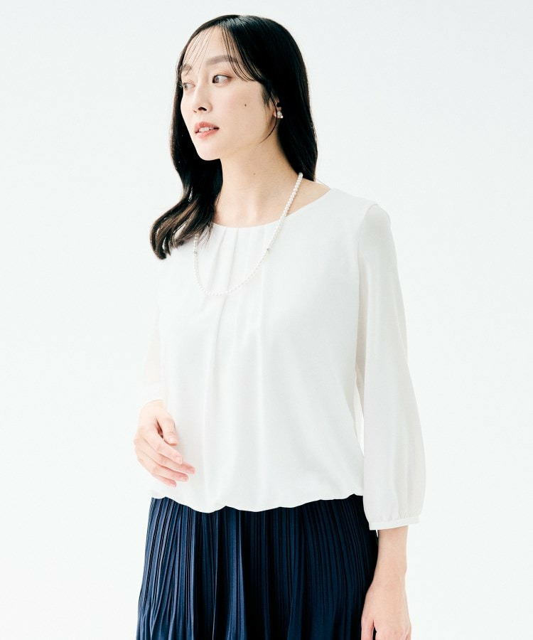 タックブラウス1