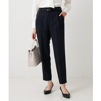 エアリータックテーパードパンツ