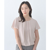 パウダリータックブラウス