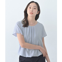 パウダリータックブラウス