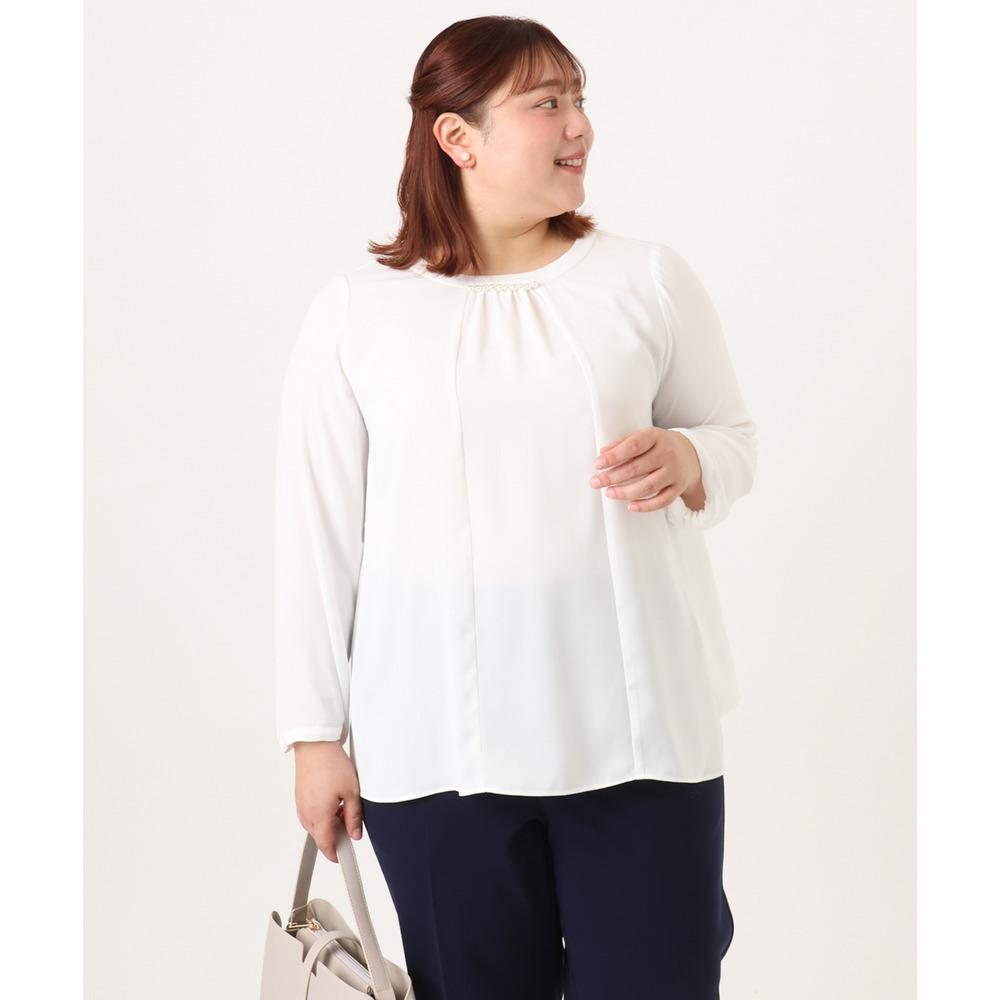 26年春新作【大きいサイズ】パール付きブラウス