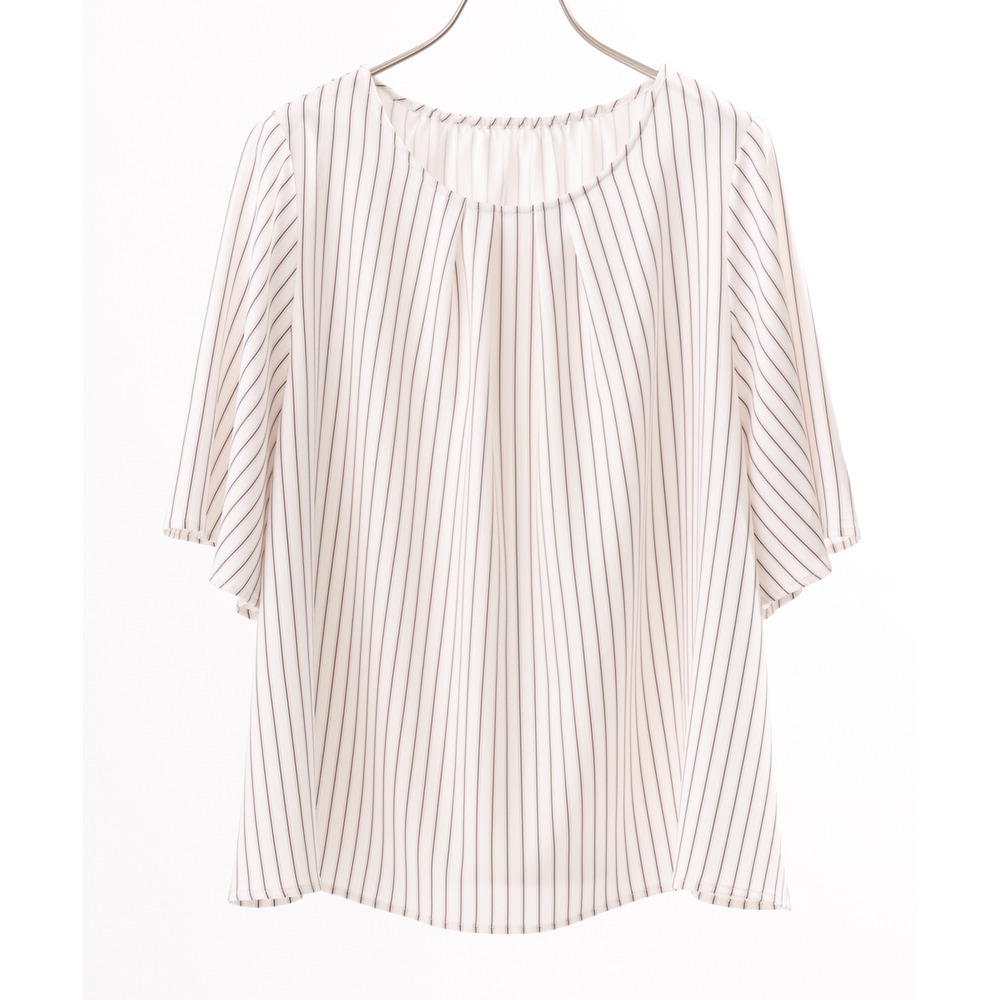 26年春新作【大きいサイズ】フレアハーフスリーブブラウス5