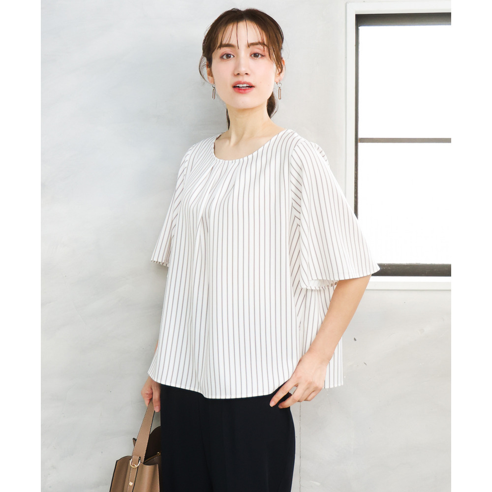 26年春新作【大きいサイズ】フレアハーフスリーブブラウス1