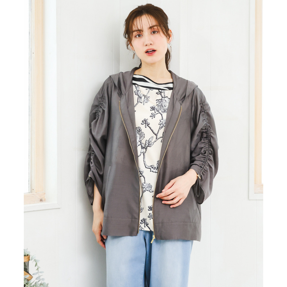 26年春新作【大きいサイズ】フーディ―ギャザーブルゾン