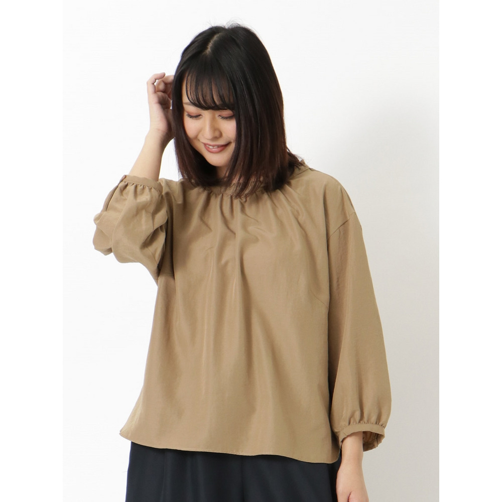 【L-4L】【大きいサイズ】ネックフリルプリントブラウス1