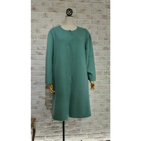 ノーカラーコート