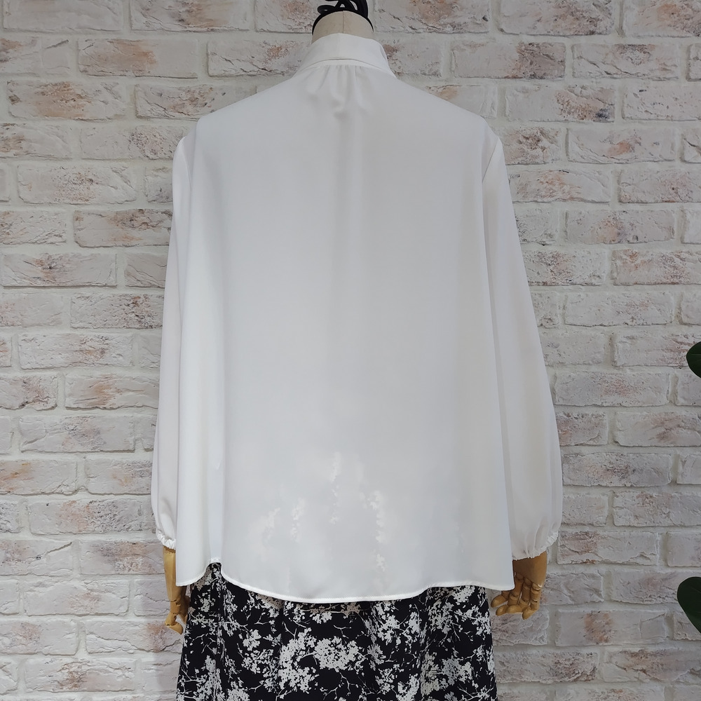 ボウタイブラウス13