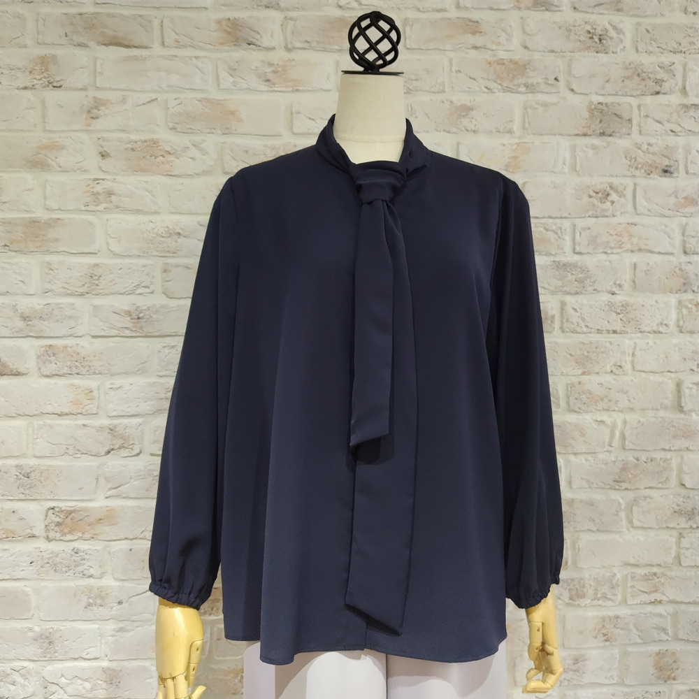 ボウタイブラウス2