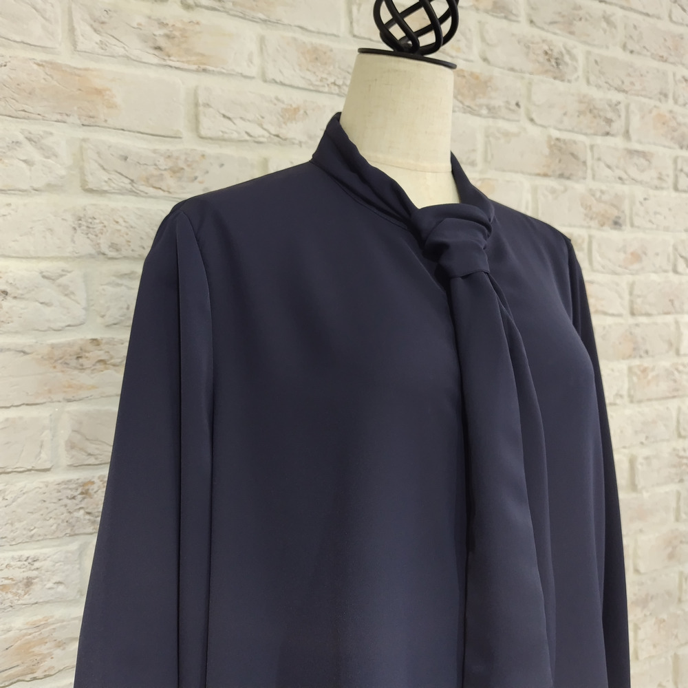 ボウタイブラウス3