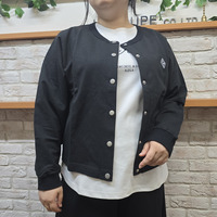 カットソー素材ワッペン付きカーデ