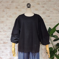 袖切り替えカットブラウス