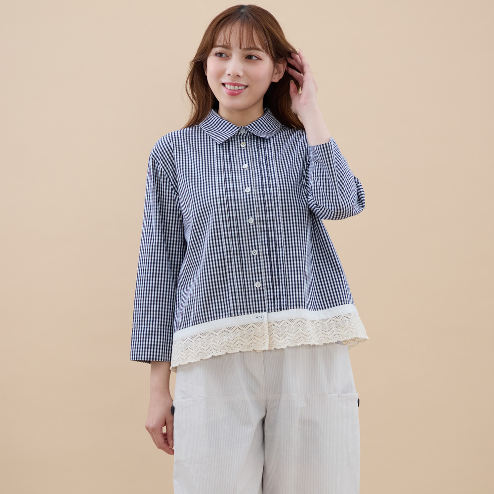 裾スカラップレースブラウス