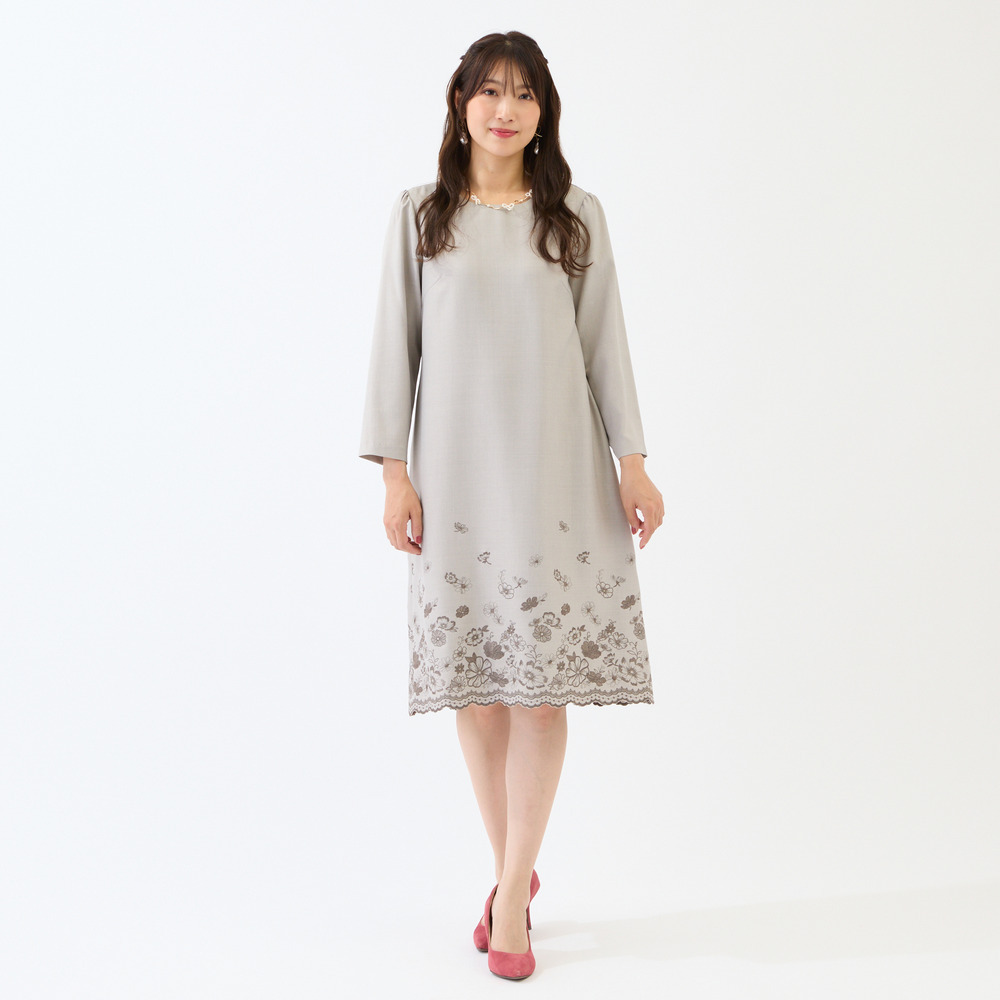吹上刺繍ワンピース