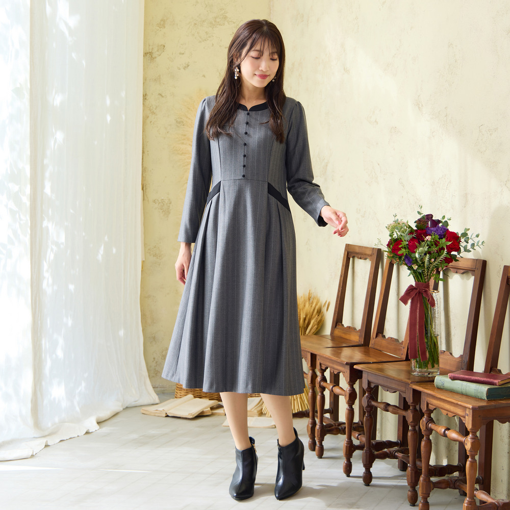 【吸湿発熱/毛玉になりにくい】配色切替クラシカルワンピース1