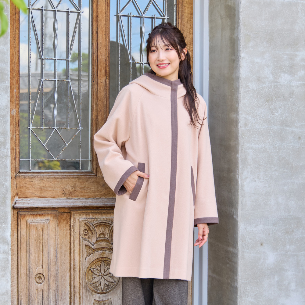 フード付き配色切替えコート1