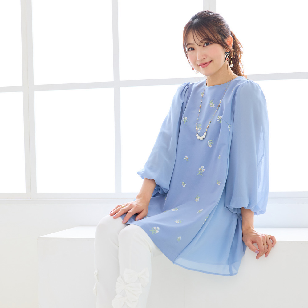 小花刺繍バルーンスリーブチュニック1