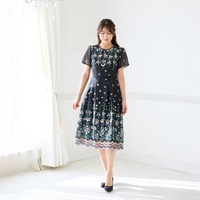 オーガンジー吹上刺繍ワンピース