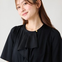 【接触冷感/UVカット】フリルデザイン クルーネックカットソー