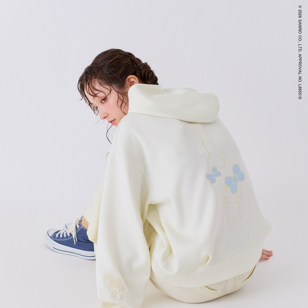 【My Melody】 マイメロディ 刺繍パーカー1