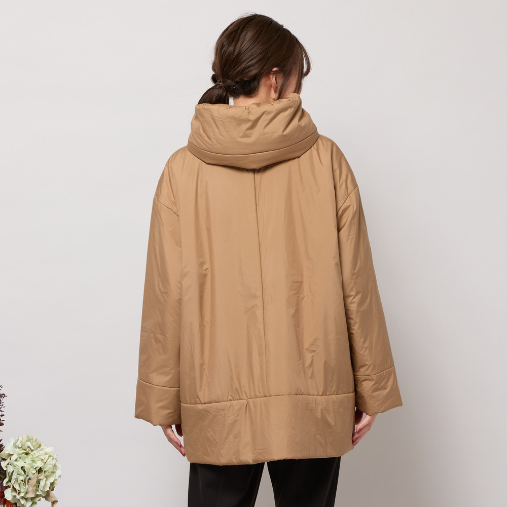 キャメル入り中綿ボリューム襟コート3