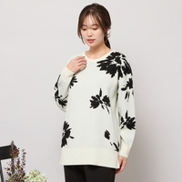 【手洗いOK】フラワーモチーフジャカードニット