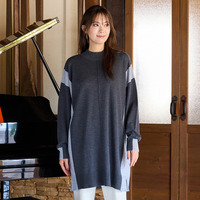 バイカラー配色・チュニック丈ハイネックニット