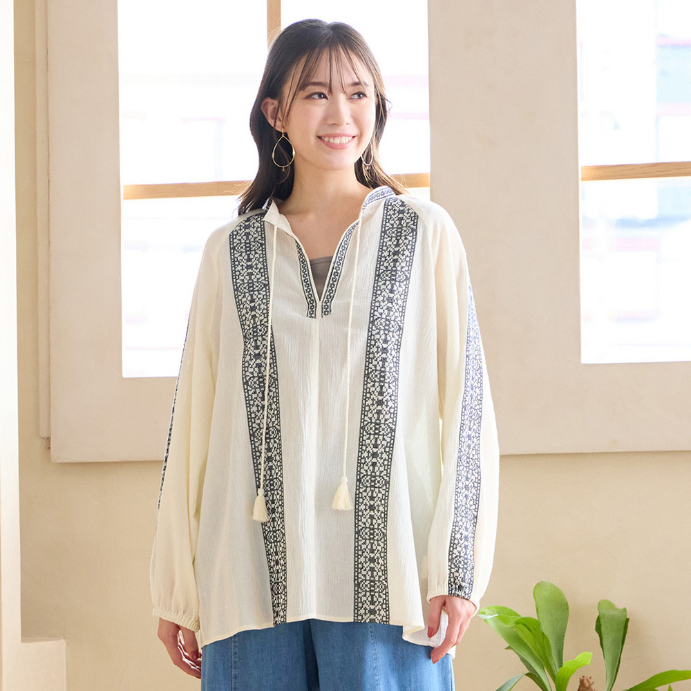 【手洗いOK・綿100%】綿楊柳刺繍ラグランスリーブブラウス3