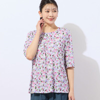 フェザー柄タックTシャツ