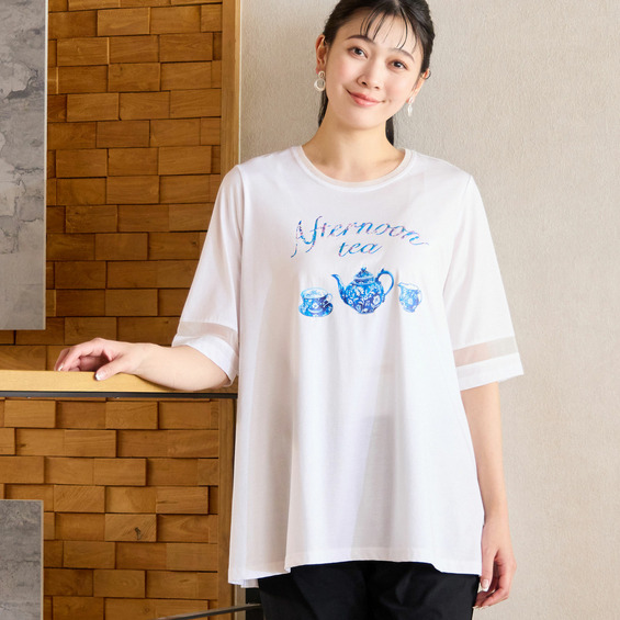 ティーカップ柄 Aラインカットソー【アリノマ/Alinoma】 ティーカップ柄 Aラインカットソー【アリノマ/Alinoma】