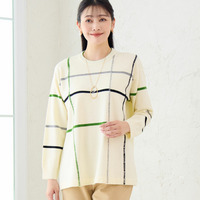 ステッチ風チェックセーター