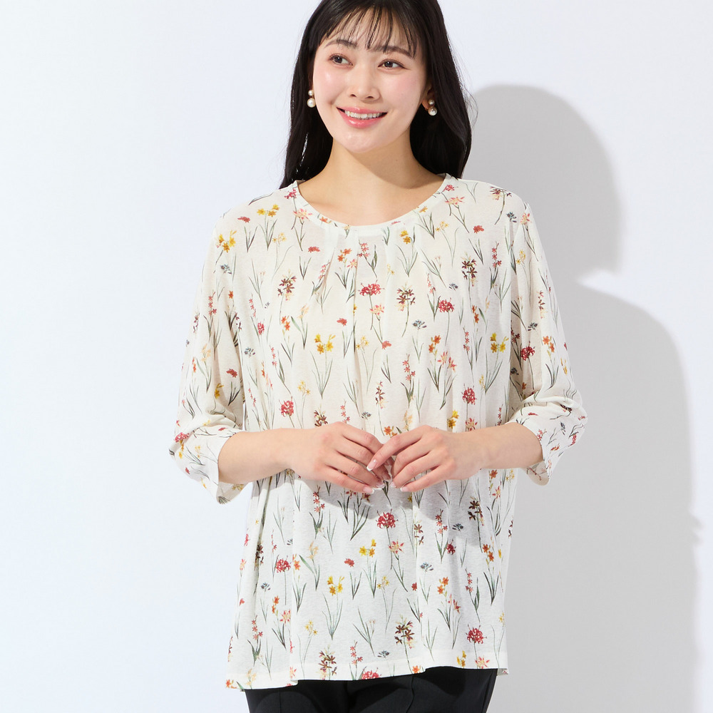 【洗える・アンサンブル可・L～4Lサイズ】ボタニカル柄カットソー