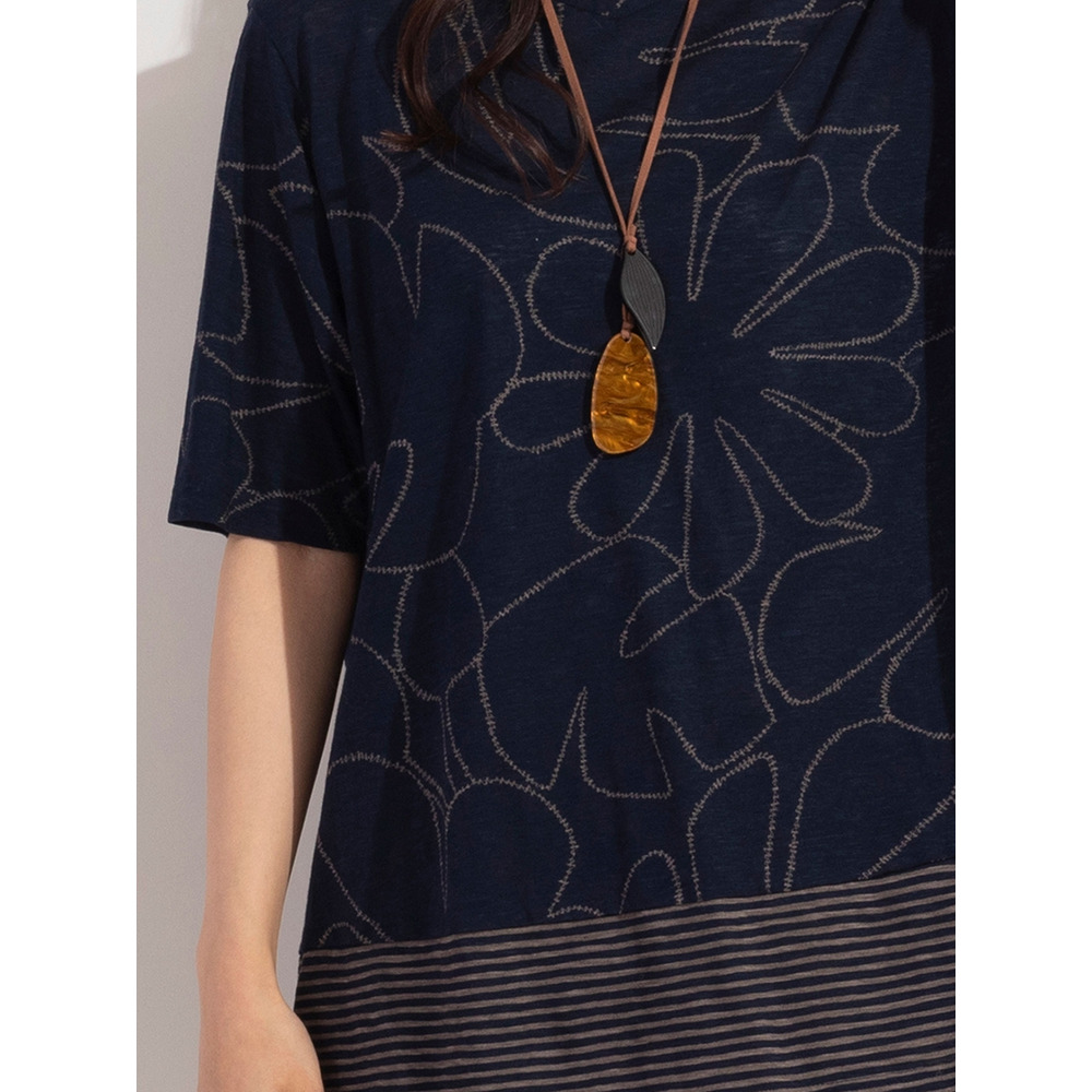 リーフ×ボーダー・VネックコットンTシャツ / 大きいサイズ ミゼール6