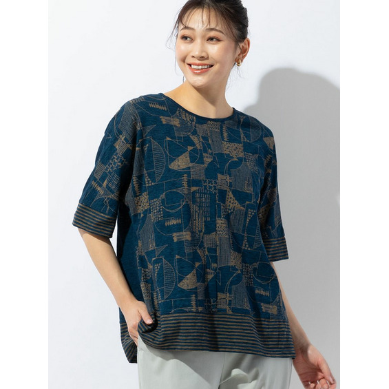 ■商品紹介■ 【大きいサイズ】【L/LL/3Lサイズ】【洗える】 ◆毎年人気！清涼感抜群のプリントTシャツ◆ 麻のようなシャリ感があり、夏場でもさらりとした肌触りの綿天竺を使用。 通気性と伸縮性に優れ