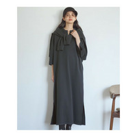 【SLOW/一部店舗限定】ライトダンボール スキッパー ワンピース