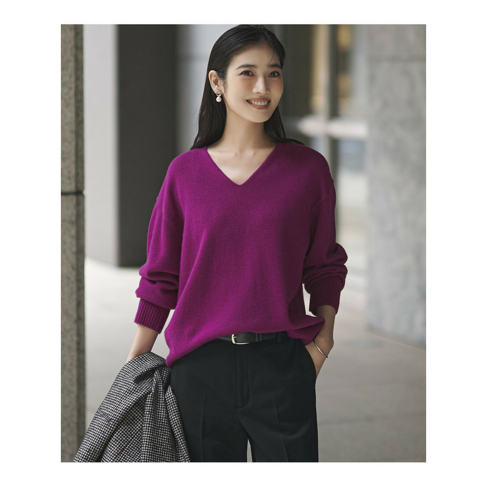 【見上愛さんコラボカラー/VERY12月号掲載】カシミヤブレンド Vネック ニット1