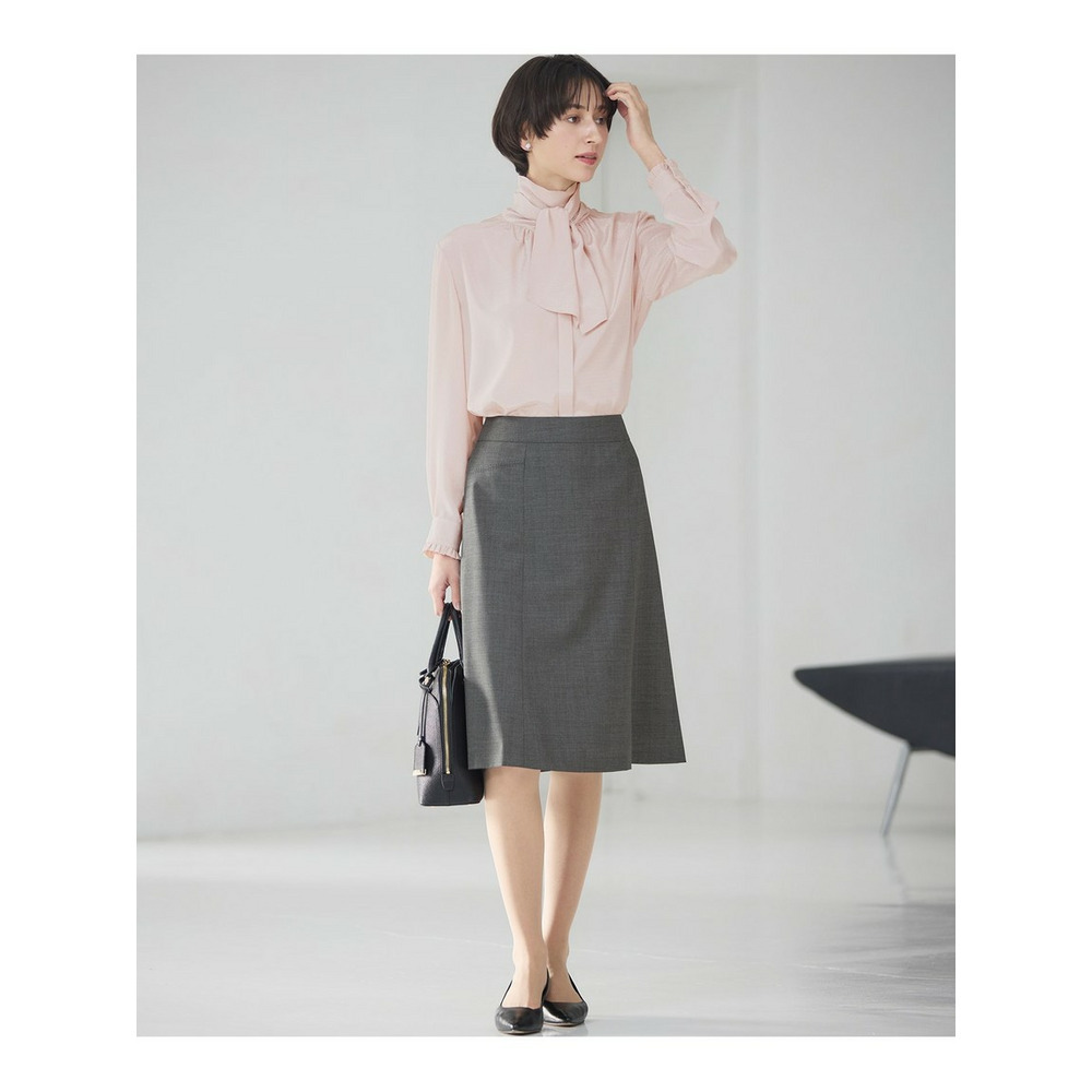 【セットアップ着用】ファインネスウール フレア スカート4