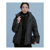 【WEB&一部店舗限定】ステッチレス フーデット ダウン