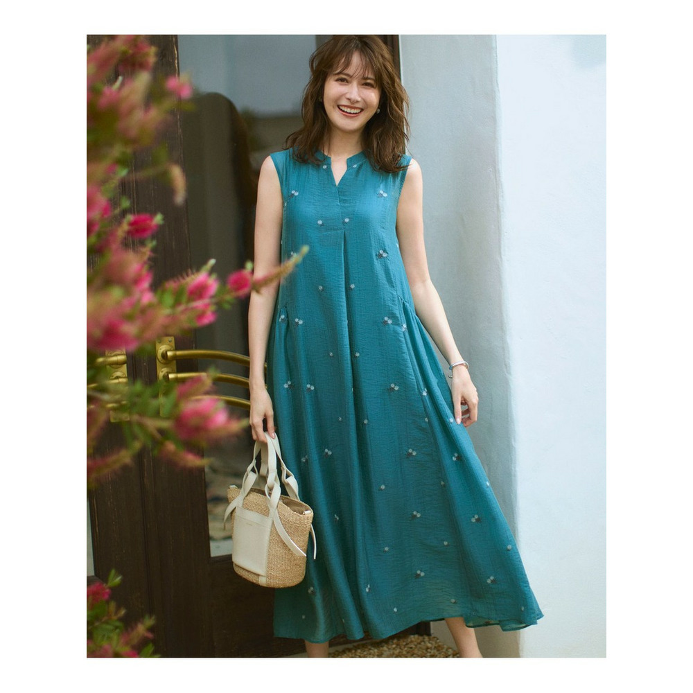 【WEB&一部店舗限定】シアーワッシャー 刺繍 ワンピース
