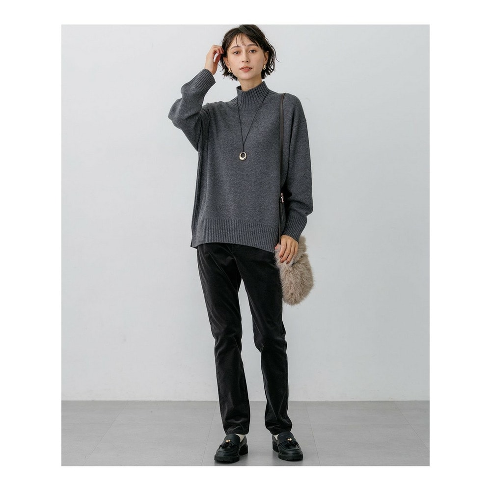 23区DENIM ベルベットストレッチ スキニーパンツ2