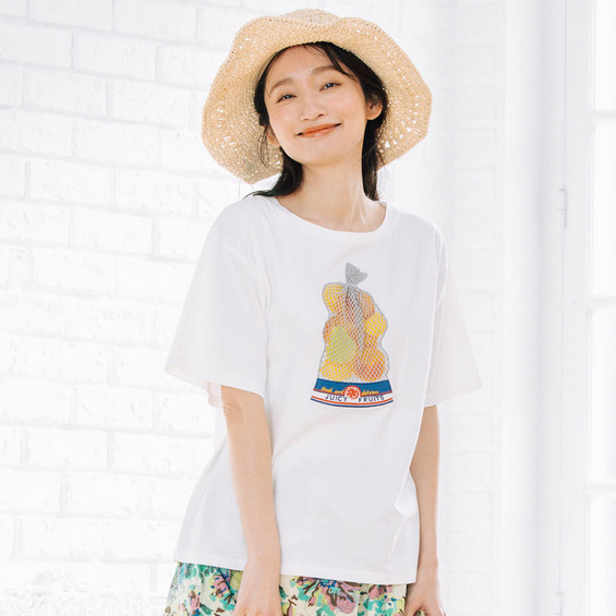 【大きいサイズ】 15号(3L) トロンプルイユフルーツTシャツ【アリノマ/Alinoma】 【大きいサイズ】 15号(3L) トロンプルイユフルーツTシャツ【アリノマ/Alinoma】