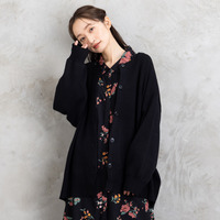 クルーネックカーディガン