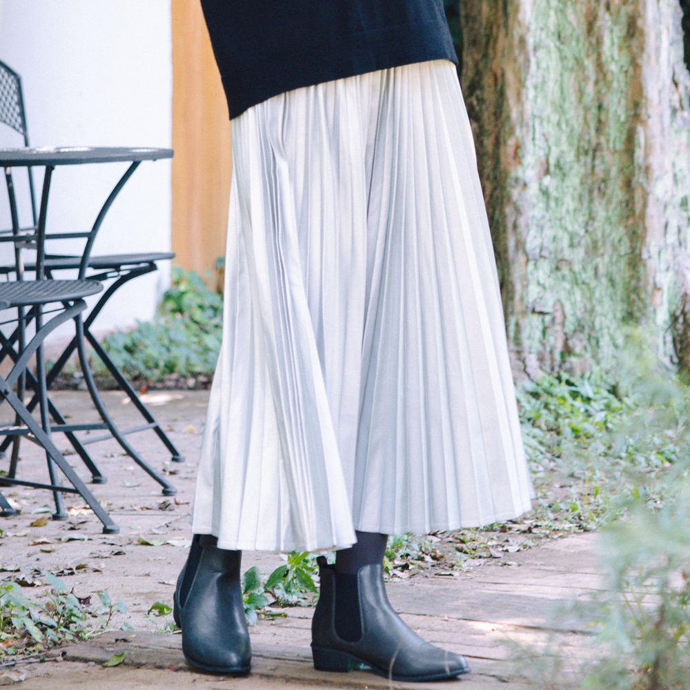 21号(6L~) レザーライクプリーツスカート1